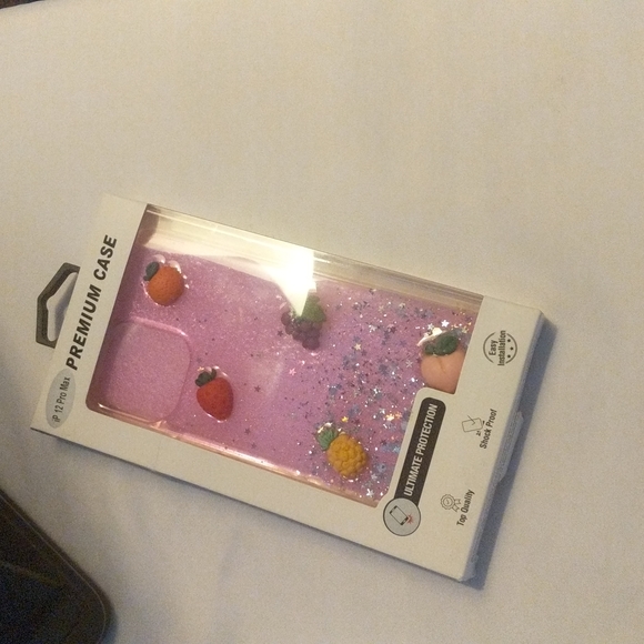 IPHONE 12 PRO MAX PHONE CASE - Picture 4 of 7